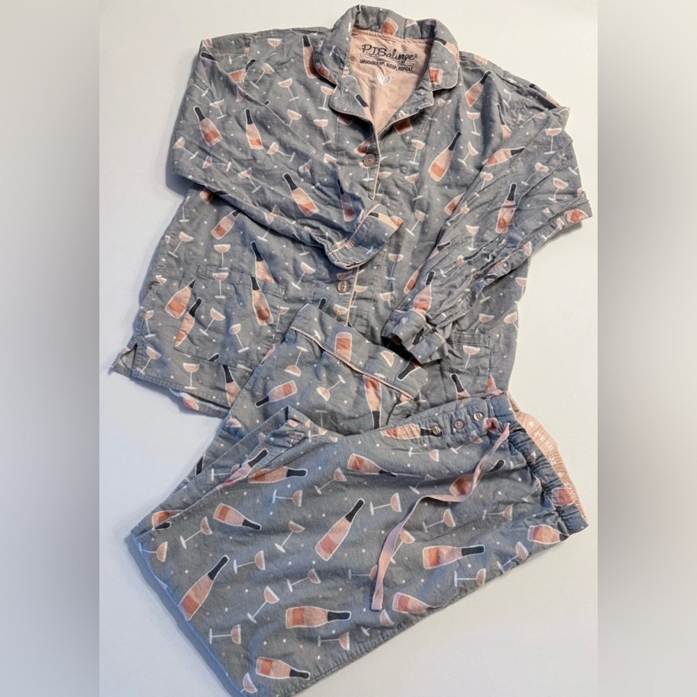 PJ Salvage Pajama Set Womens Large Gray Champagne Bottle Print Flannel Cozy 2PC